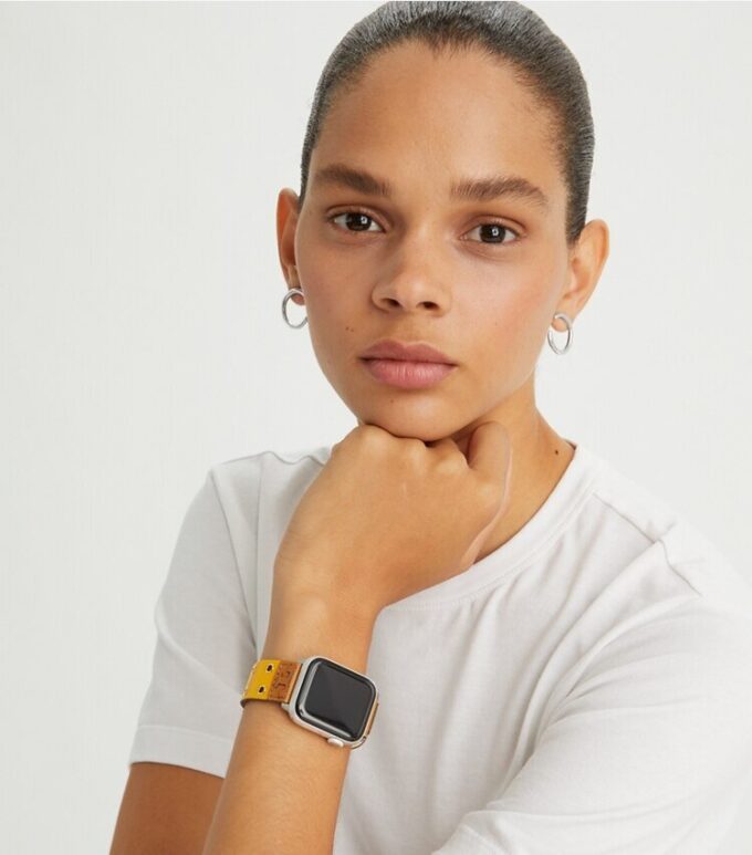 Correa con doble remache para Apple Watch®, piel amarilla Correa con doble remache para Apple Watch®, piel amarilla