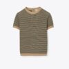 Cuello alto de nylon a rayas