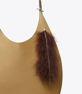 Dije para bolso con plumas