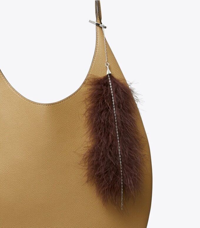 Dije para bolso con plumas Dije para bolso con plumas