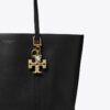 Dije para llaves con logotipo de estrella Kira Pavé Dije para llaves con logotipo de estrella Kira Pavé