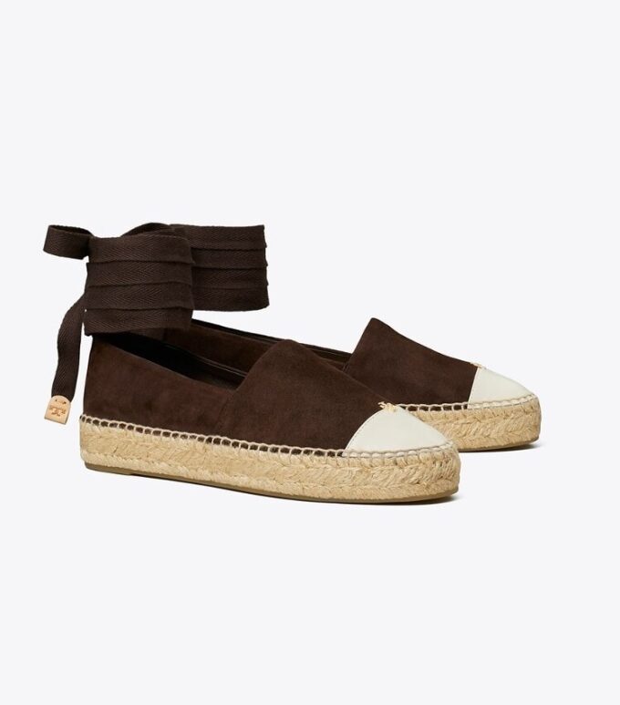 Espadrillas con puntera Espadrillas con puntera