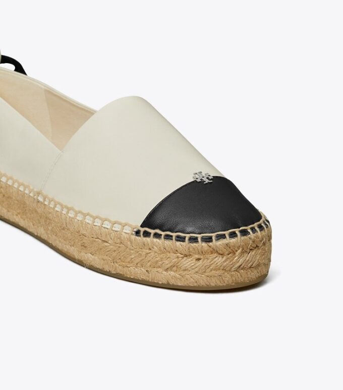 Espadrillas con puntera Espadrillas con puntera