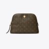 Estuche cosmético con forma de cúpula de lona recubierta con T Monogram Estuche cosmético con forma de cúpula de lona recubierta con T Monogram