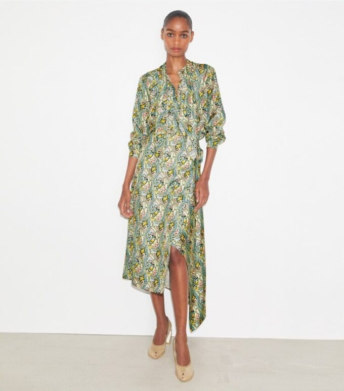 Blusa de seda con lazo Blusa de seda con lazo