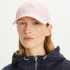 Gorra con logotipo