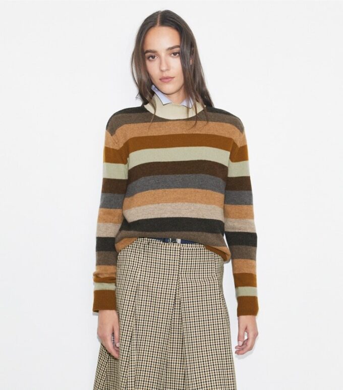 Jersey de cuello alto de lana merino Jersey de cuello alto de lana merino