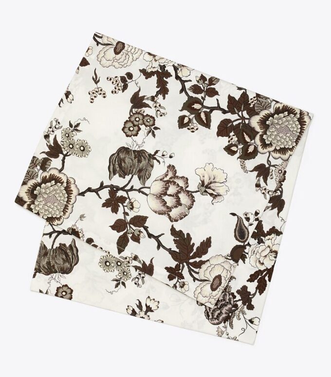 Mantel cuadrado Happy Times Bouquet, 178 cm x 178 cm Mantel cuadrado Happy Times Bouquet, 178 cm x 178 cm