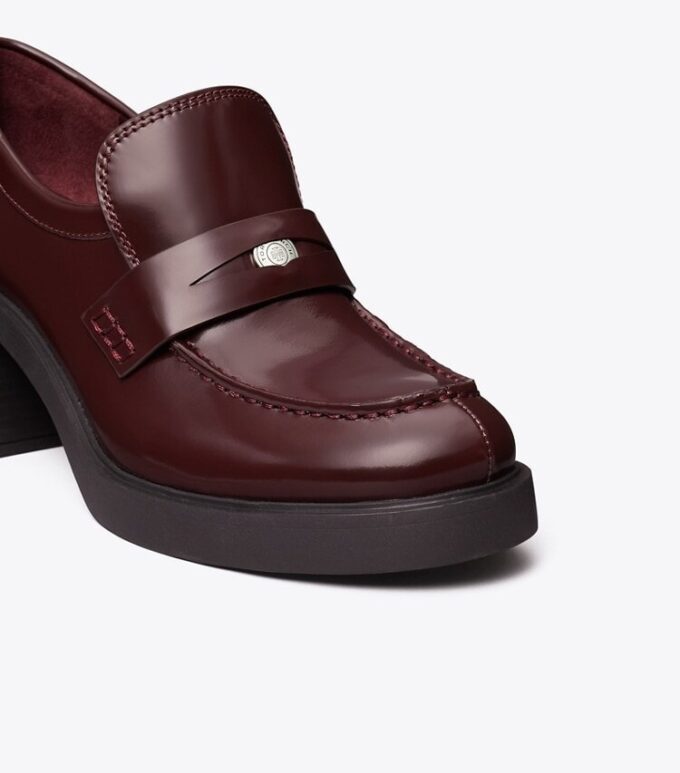 Mocasines clásicos con tacón Mocasines clásicos con tacón