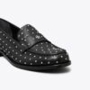 Mocasín clásico con tachuelas Mocasín clásico con tachuelas