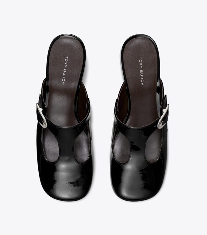 Mules con tacón y tira en T violetas Mules con tacón y tira en T violetas