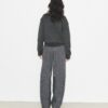 Pantalón ancho de lana Pantalón ancho de lana