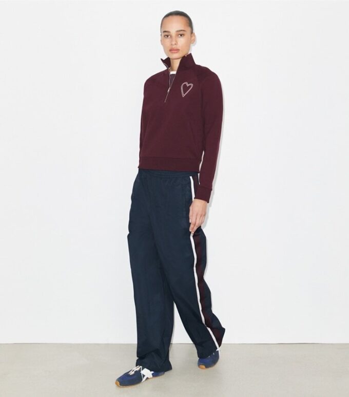 Pantalón deportivo de nylon de pierna ancha Pantalón deportivo de nylon de pierna ancha