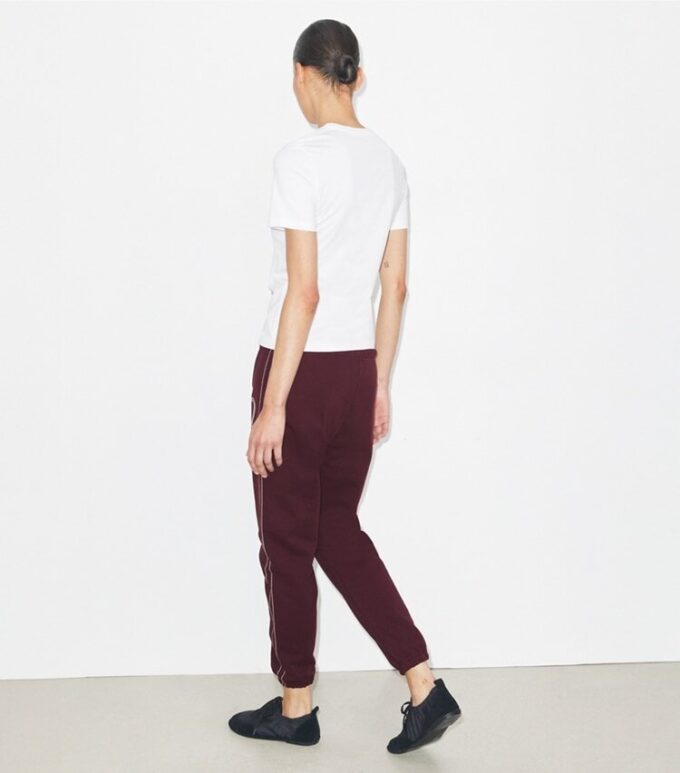 Pantalones de chándal de felpa francesa con corazón bordado