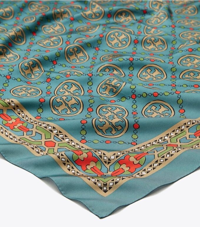 Pañuelo cuadrado de seda con monograma T Monogram Pañuelo cuadrado de seda con monograma T Monogram