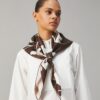 Pañuelo cuadrado de seda de doble cara Daisy