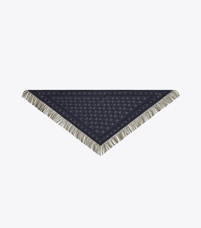 Pañuelo triangular de seda Pañuelo triangular de seda