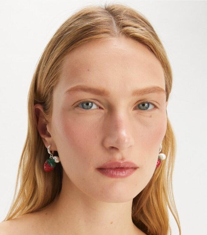Pendientes Curiosity Strawberry Pendientes Curiosity Strawberry