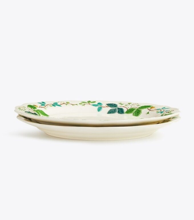 Plato llano con relieve floral, juego de 2 Plato llano con relieve floral, juego de 2