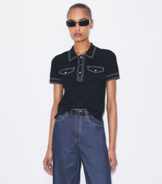 Polo de lana con pespuntes