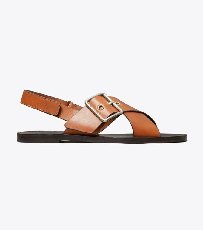 Sandalias con tiras cruzadas