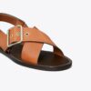 Sandalias con tiras cruzadas