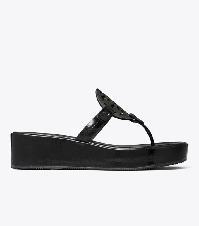 Sandalias de cuña patentadas Miller Sandalias de cuña patentadas Miller