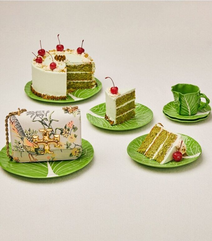 Taza y platillo Lettuce Ware, juego de 2