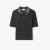 Top de manga corta con cuello adornado Top de manga corta con cuello adornado