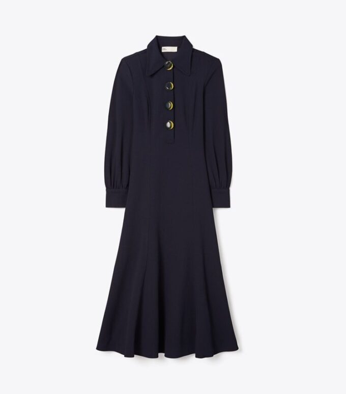 Vestido camisero de crepé con múltiples botones Vestido camisero de crepé con múltiples botones