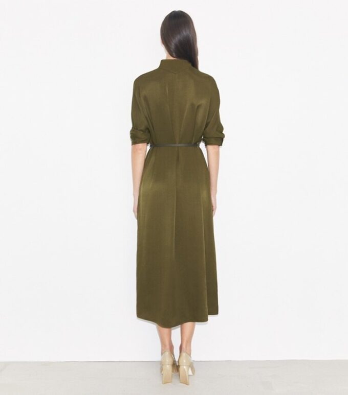 Vestido camisero de satén Vestido camisero de satén