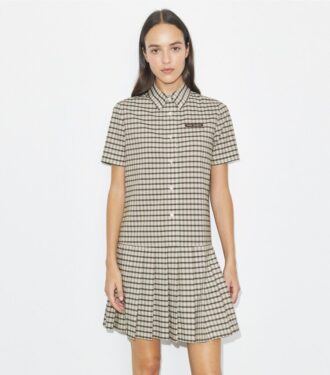 Vestido de golf a cuadros con cintura baja y pliegues