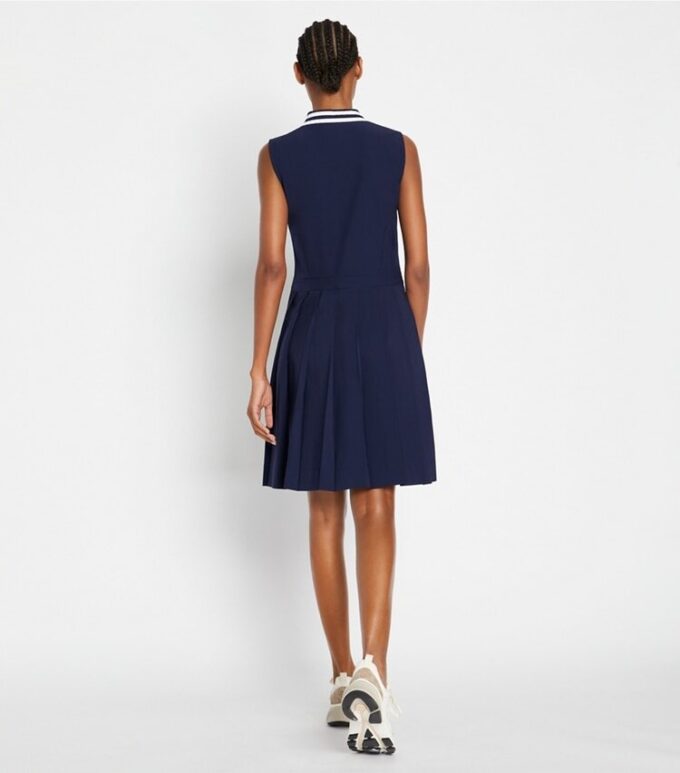 Vestido de golf con cuello plisado de alto rendimiento Vestido de golf con cuello plisado de alto rendimiento