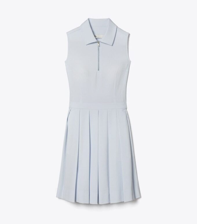 Vestido de golf plisado con jacquard T Monogram Vestido de golf plisado con jacquard T Monogram