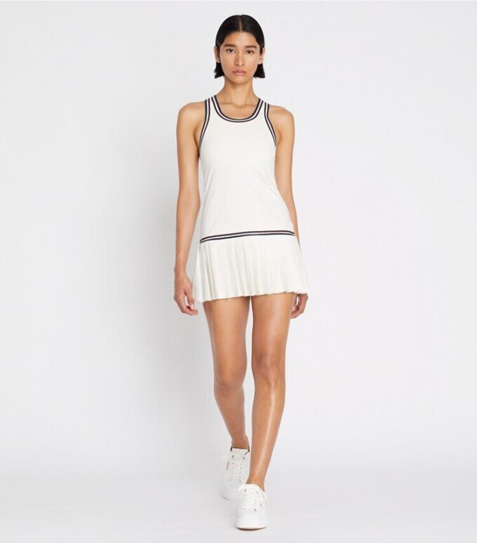 Vestido de tenis con cintura baja