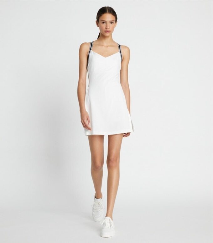 Vestido de tenis con espalda cruzada y jersey de alto rendimiento Vestido de tenis con espalda cruzada y jersey de alto rendimiento