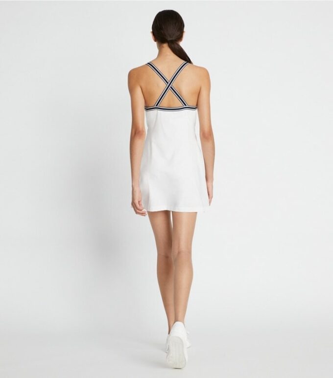 Vestido de tenis con espalda cruzada y jersey de alto rendimiento Vestido de tenis con espalda cruzada y jersey de alto rendimiento