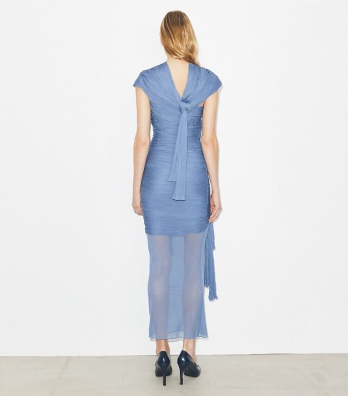 Vestido de viscosa con nudos Vestido de viscosa con nudos
