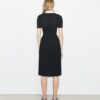 Vestido plisado con monograma T Pointelle Vestido plisado con monograma T Pointelle