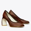 Zapatos de salón con punta abierta Zapatos de salón con punta abierta