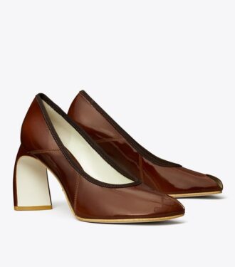 Zapatos de salón con punta abierta