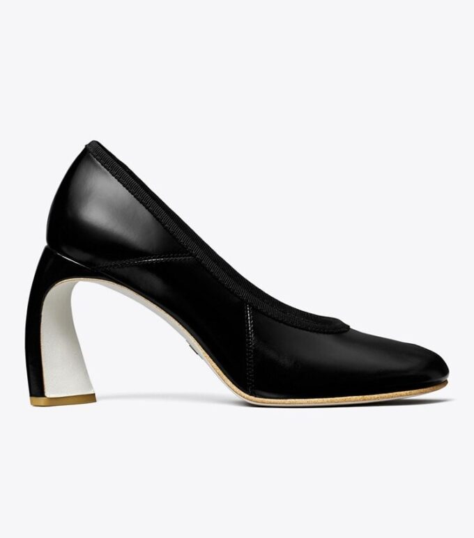 Zapatos de salón con punta abierta Zapatos de salón con punta abierta