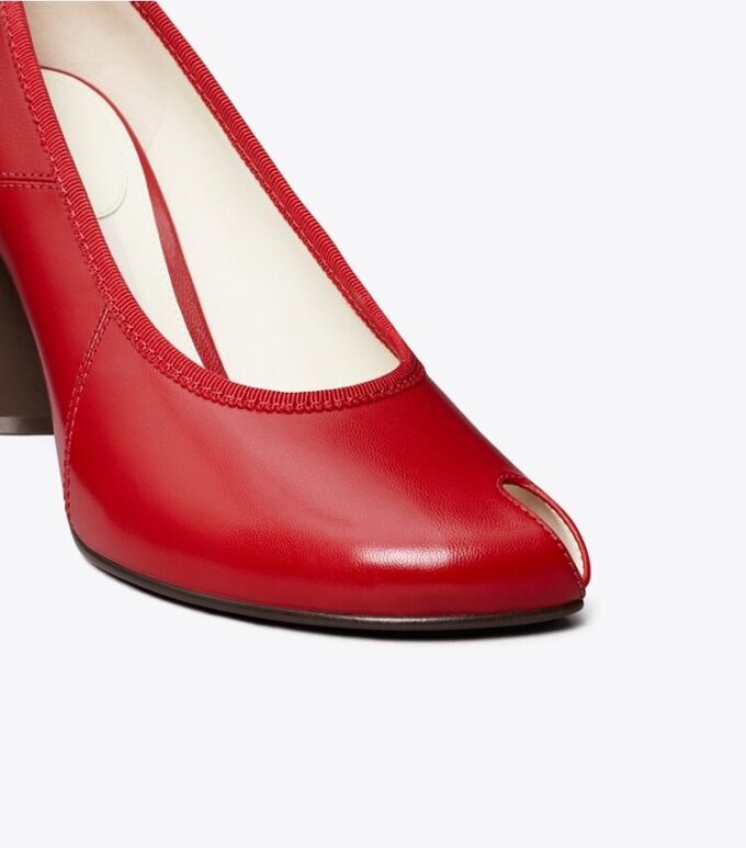 Zapatos de salón con punta abierta Zapatos de salón con punta abierta