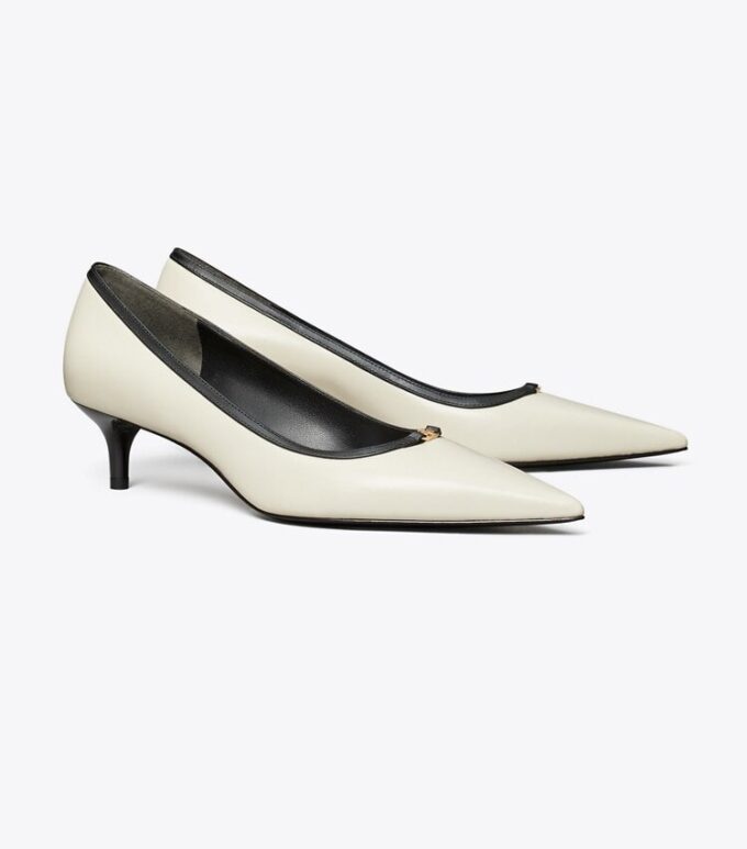 Zapatos de tacón bajo con doble hebilla Double T