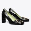 Zapatos de tacón con anilla Zapatos de tacón con anilla