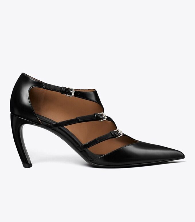 Zapatos de tacón con múltiples hebillas Zapatos de tacón con múltiples hebillas