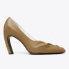 Zapatos de tacón con punta abierta esculpida Zapatos de tacón con punta abierta esculpida