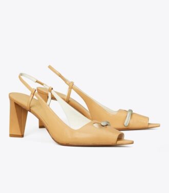 Zapatos destalonados con punta abierta
