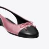 Zapatos destalonados con puntera Zapatos destalonados con puntera