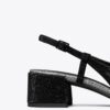 Zapatos destalonados con puntera y pavé Zapatos destalonados con puntera y pavé